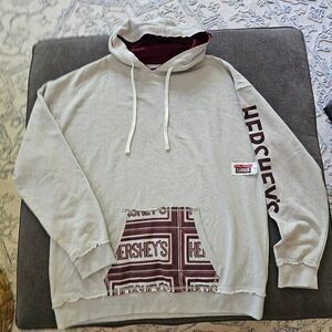 Hershey's Women's Cream Long Sleeves Kangaroo Pocket Hoodie Size XL